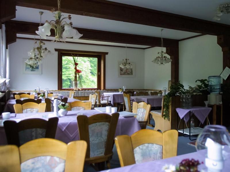 Kraehenbad Hotel Alpirsbach Exterior foto